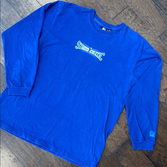 Vintage STARTER Shirts